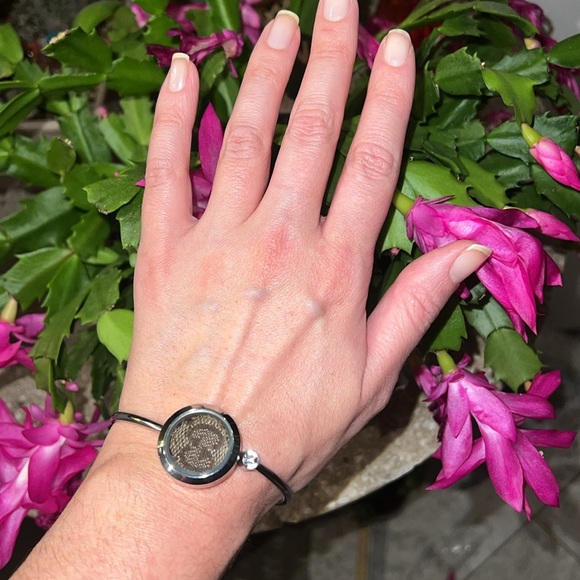 Authentic Gucci Upcycled Bracelet Round Bezel Shadow Box With Rhinestone - Picture 1 of 12